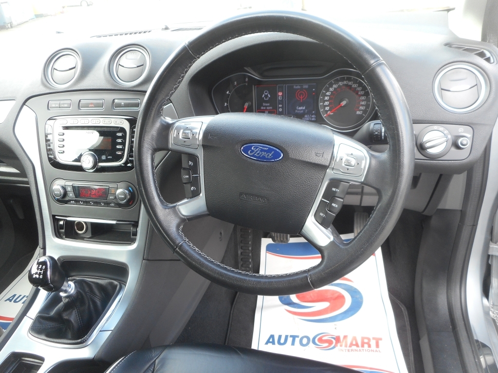 Ford Mondeo 1.6 Zetec Business Edition Black #21
