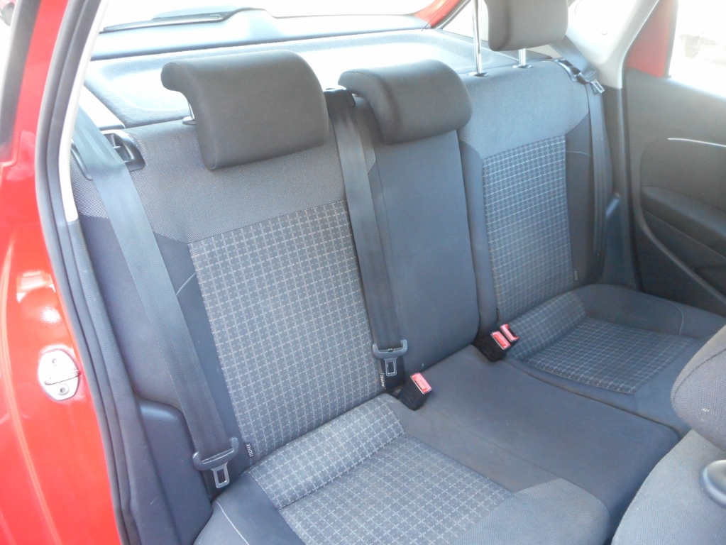 Volkswagen Polo Polo Sel Tdi Black #31