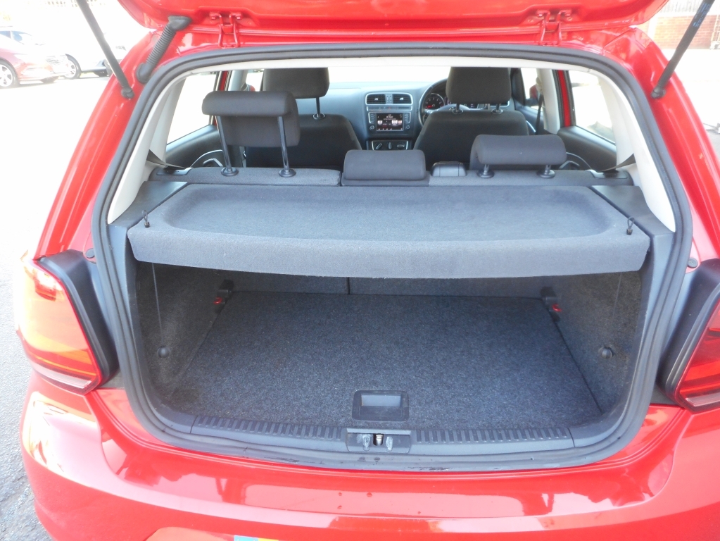 Volkswagen Polo Polo Sel Tdi Black #4