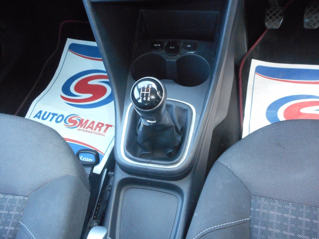Volkswagen Polo Polo Sel Tdi Black #24