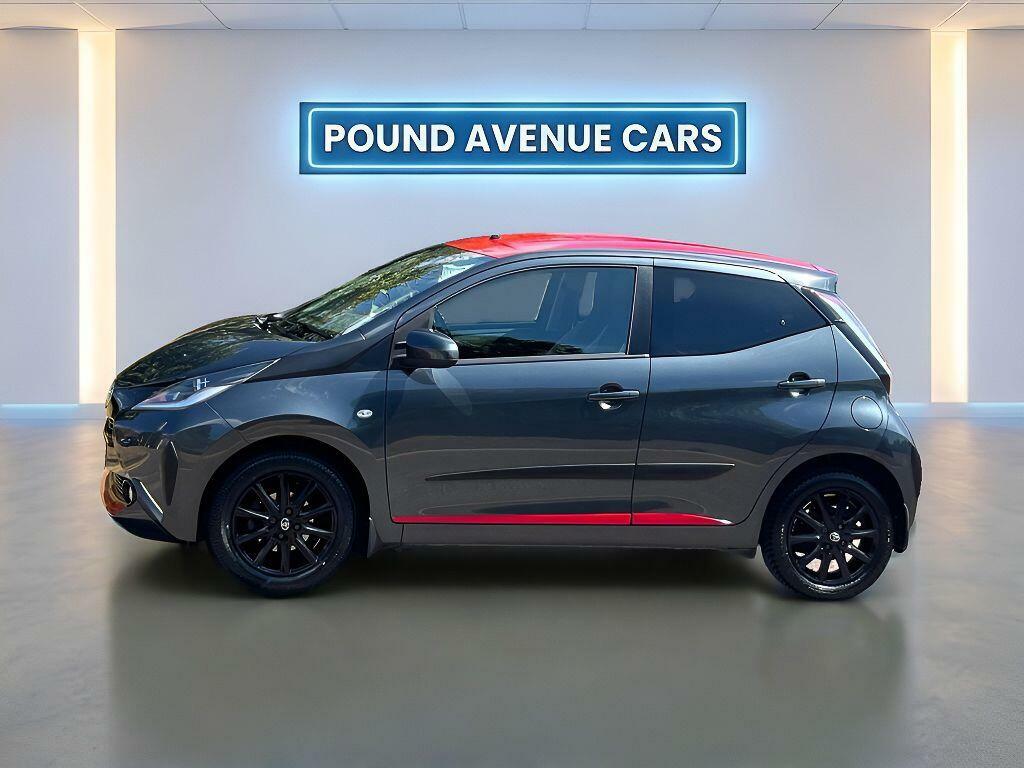 Toyota Aygo X X-press Grey #6
