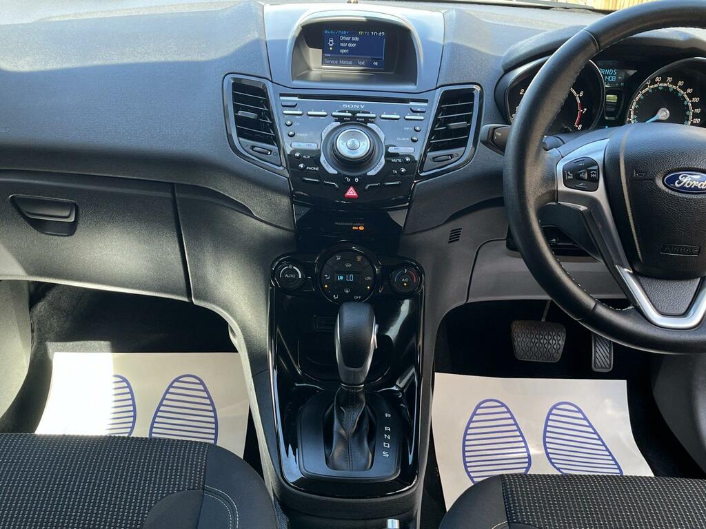 Ford Fiesta Titanium Blue #2