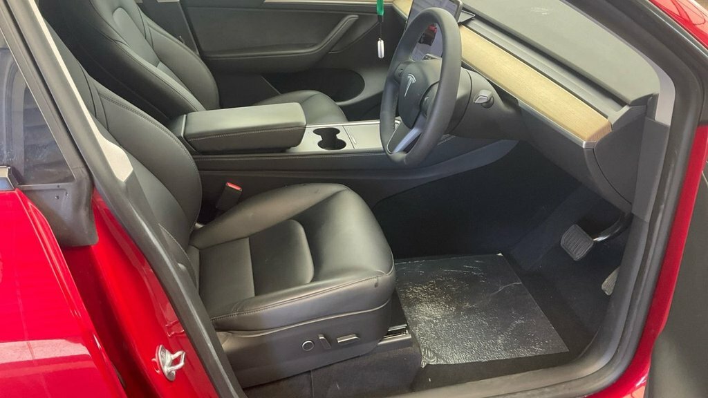 Tesla Model Y Suv Red #5
