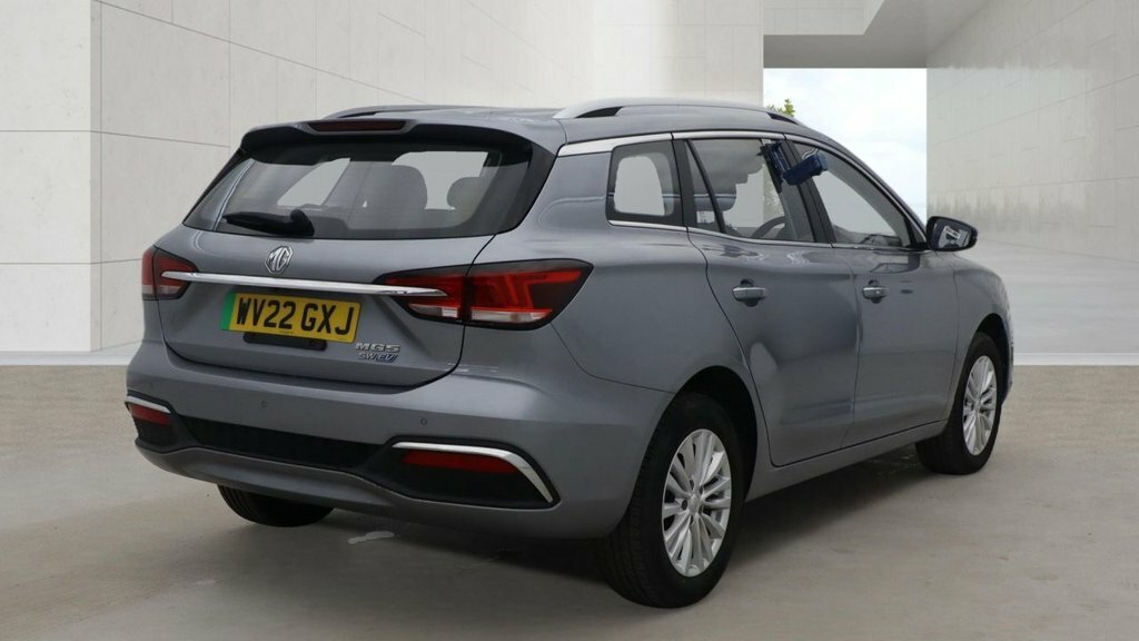 MG MG5 Estate Silver #5