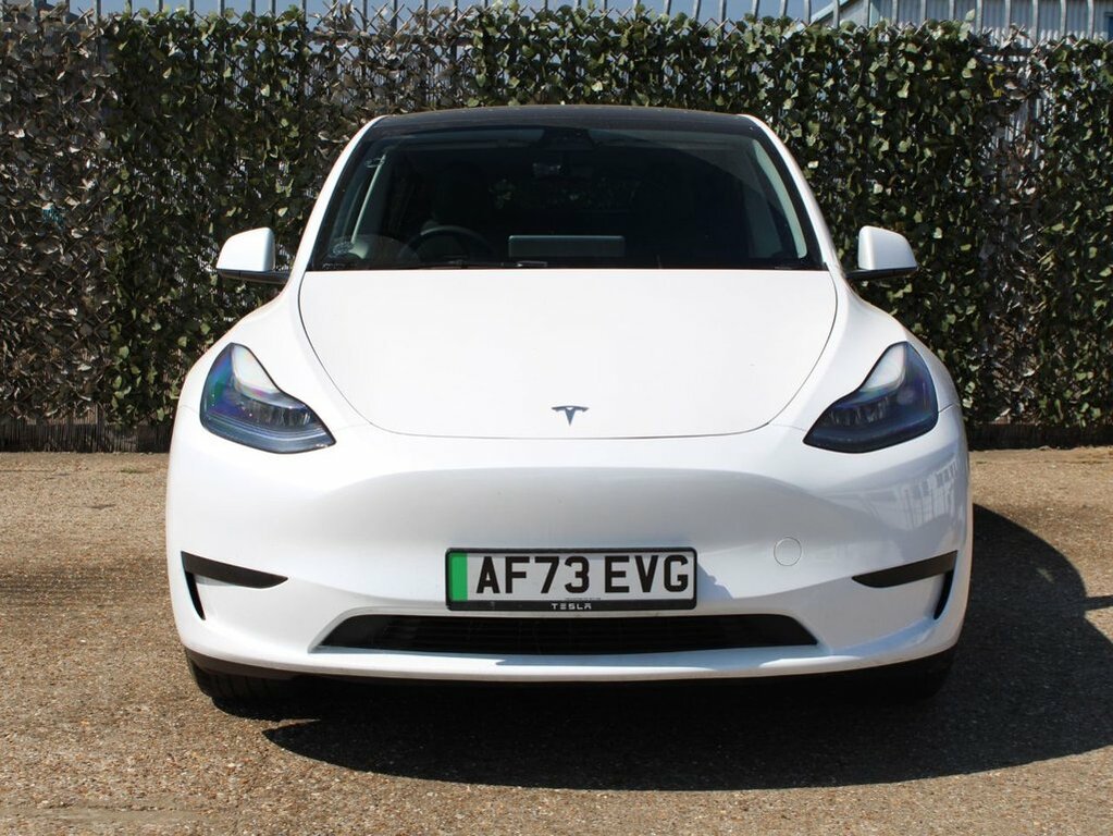 Tesla Model Y Suv AF73EVG White #4