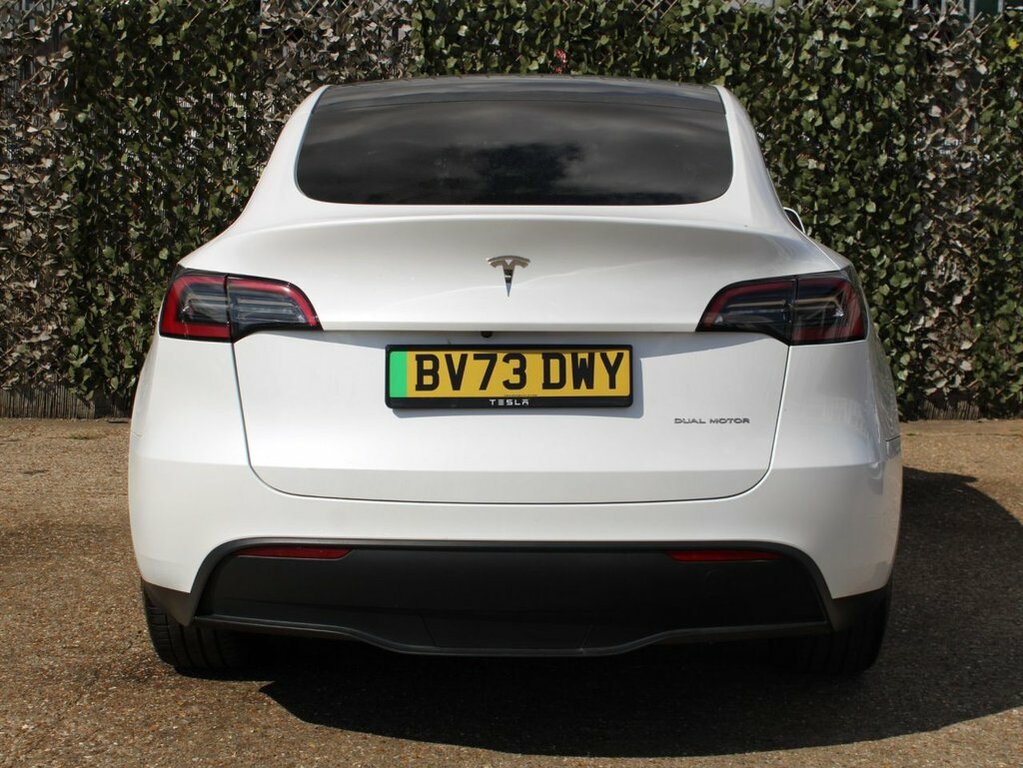Tesla Model Y Suv BV73DWY White #5
