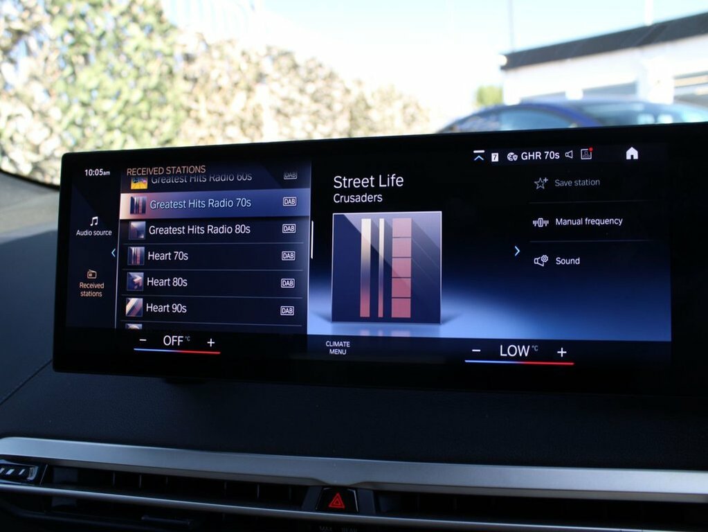 BMW iX 240Kw Xdrive40 Sport 77.6Kwh Skylounge Silver #19