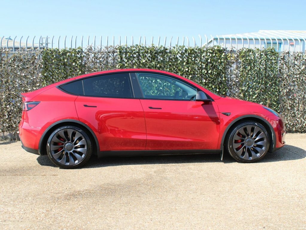 Tesla Model Y Suv LA23YGR Red #5