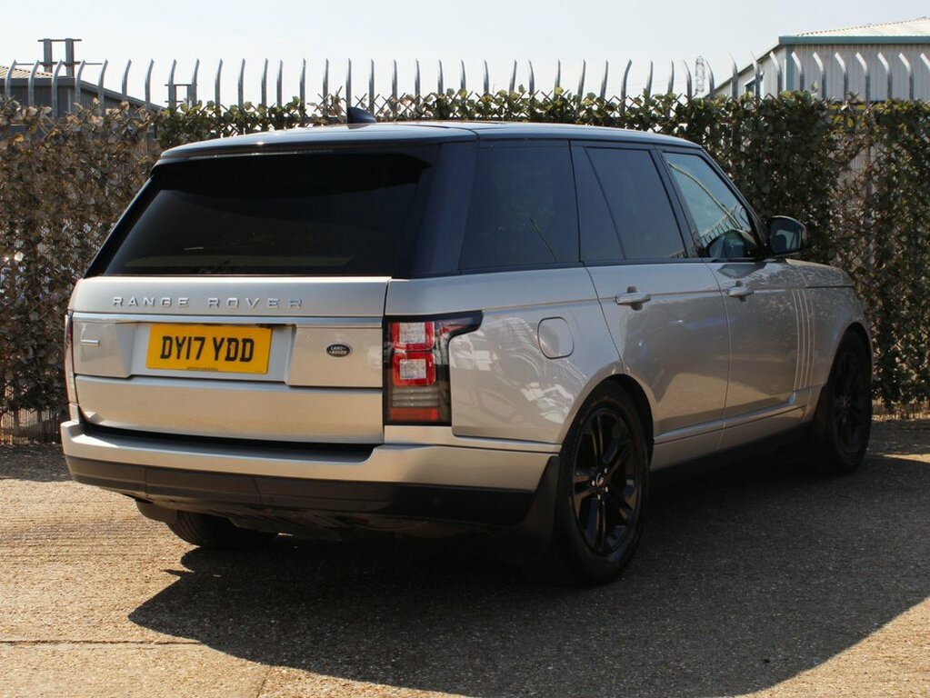 Land Rover Range Rover 4.4L Autobiography 5dr Gold #4