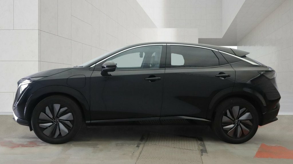 Nissan Ariya Suv Black #3