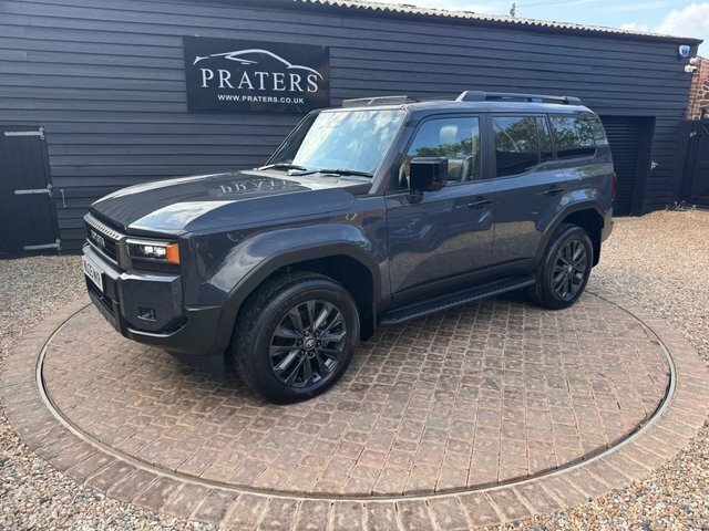Toyota Land Cruiser Invincible Suv Grey #5