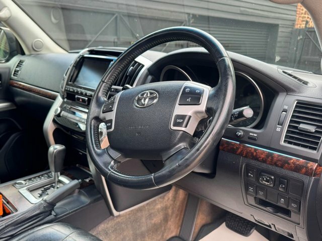 Toyota Land Cruiser V8 4.5 D-4d V8 Black #13
