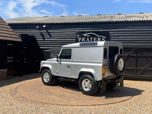 Land Rover Defender 90 Defender 90 Td Green #10