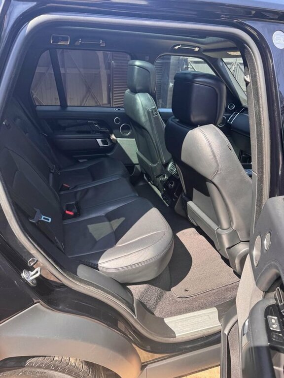 Land Rover Range Rover 4.4 Sdv8 Vogue Se 340 Bhp Black #16