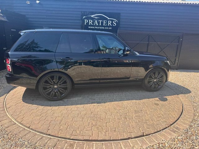 Land Rover Range Rover 4.4 Sdv8 Vogue Se 340 Bhp Black #53
