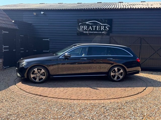 Mercedes-Benz E Class E220d Se Premium Estate Black #2