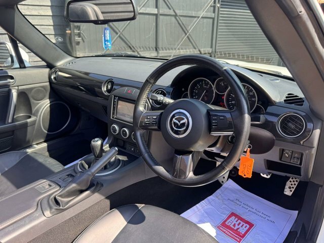 Mazda MX-5 Sport Tech Convertible White #3