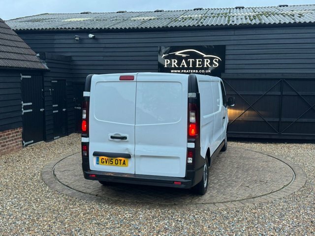 Vauxhall Vivaro Vauxhall Vivaro 2015 1.6 Cdti White #18