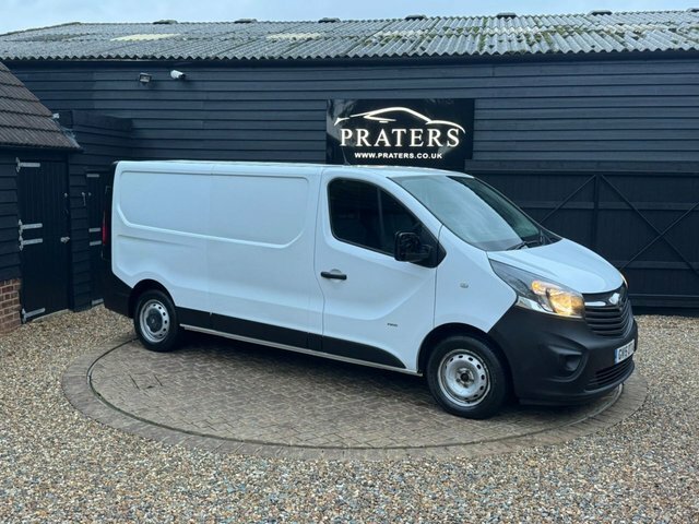 Vauxhall Vivaro Vauxhall Vivaro 2015 1.6 Cdti White #16