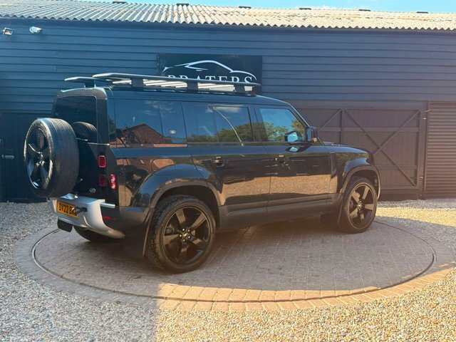 Land Rover Defender 110 D300 Mhev Hse Suv Black #4