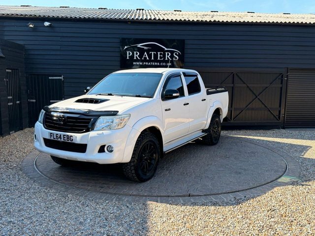 Toyota HILUX D-4d Icon Pickup Double White #2