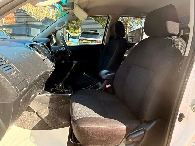 Toyota HILUX 2.5 D-4d Icon 4Wd Euro 5 Silver #11
