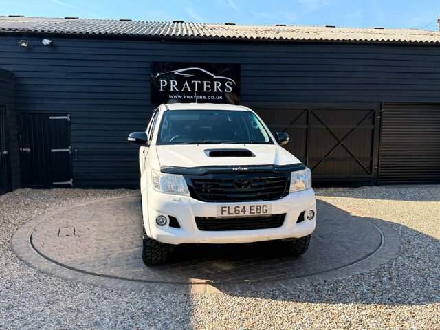 Toyota HILUX D-4d Icon Pickup Double White #3