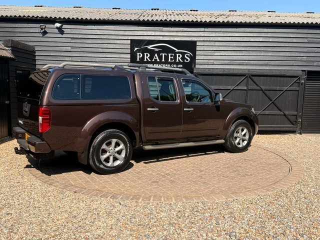 Nissan Navara Dci Platinum Pickup Double Beige #6