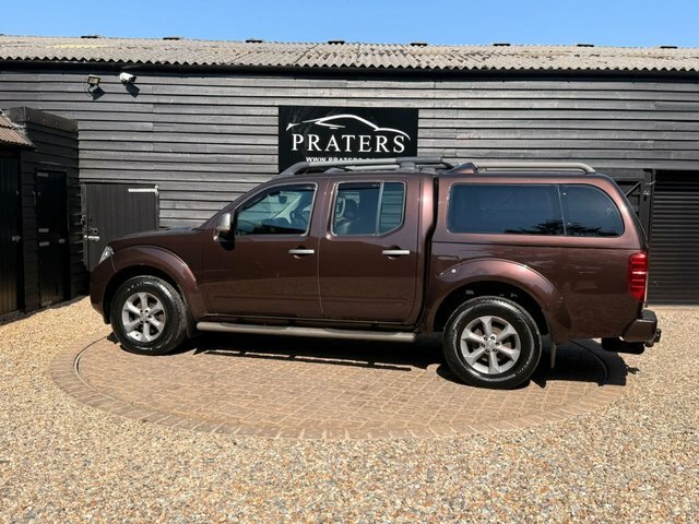 Nissan Navara Double Cab Pick Up Outlaw 3.0Dci V6 231 4Wd White #19