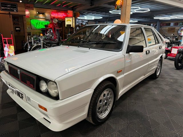 Lancia Delta Turbo F477MCF White