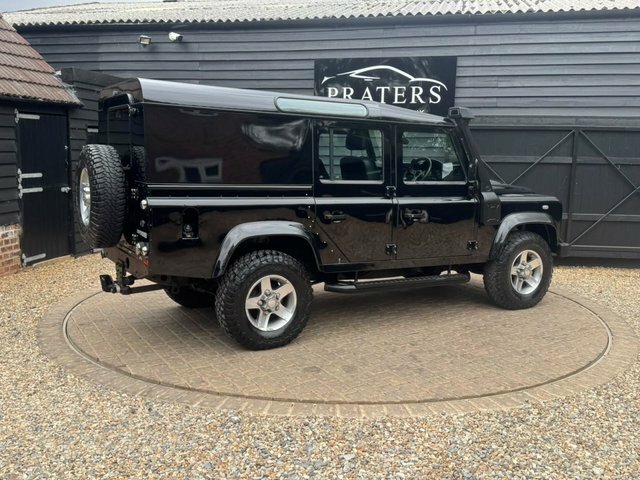 Land Rover Defender 110 Tdci Xs Utility Wagon Black #4
