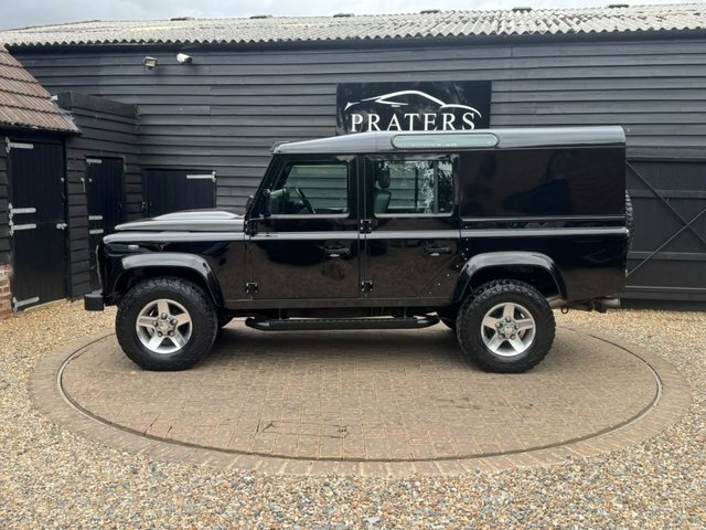 Land Rover Defender 110 Tdci Xs Utility Wagon Black #3
