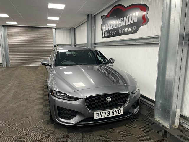 Jaguar XE D200 Mhev R-dynamic S BV73RYO Grey #4