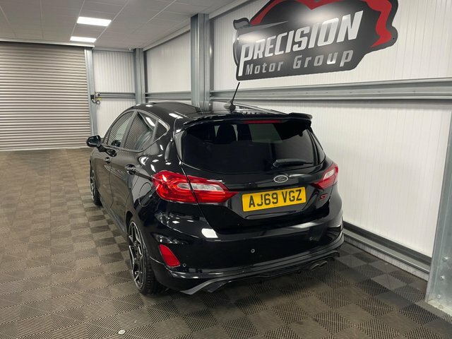 Ford Fiesta Ecoboost St-3 Euro 6 Black #5