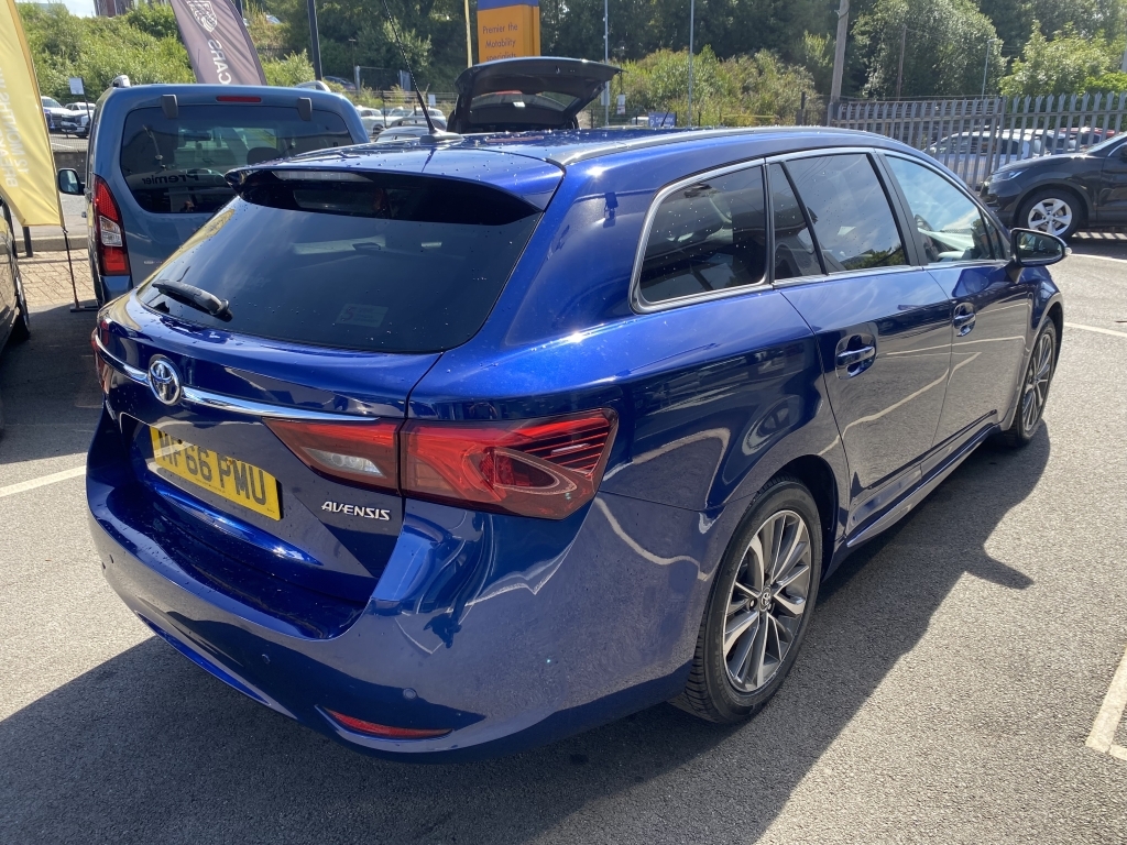 Toyota Avensis 1.8 Valvematic Business Edition Plus Blue #4