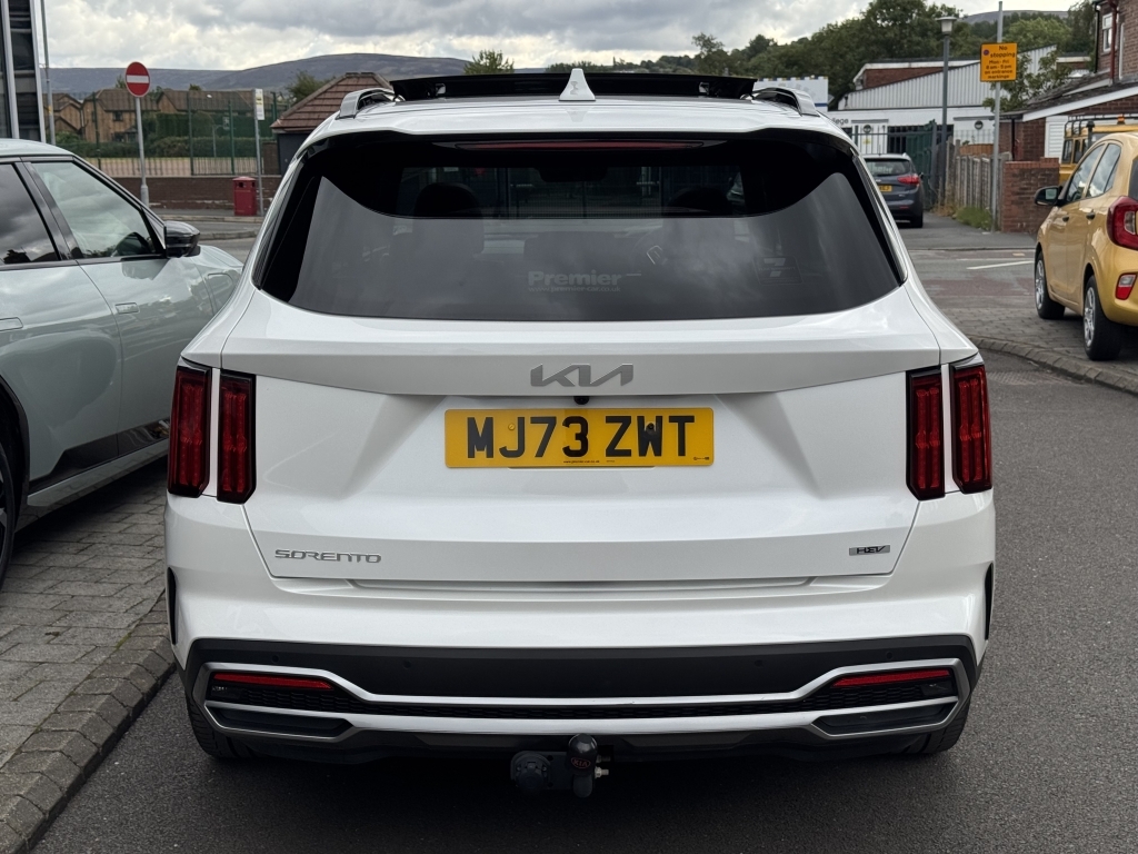 Kia Sorento 1.6 Edition White #6