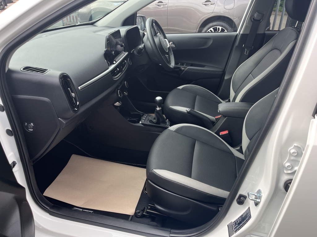 Kia Picanto 1.0 Gt-line S White #3