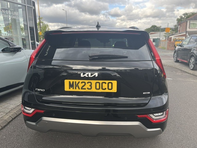 Kia Niro 1.6 4 Black #6