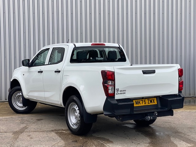 Isuzu D-Max Pickup MK75ZWX White #2
