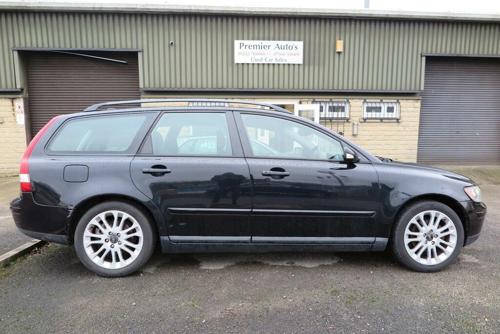 Volvo V50 1.8 Se Black #3