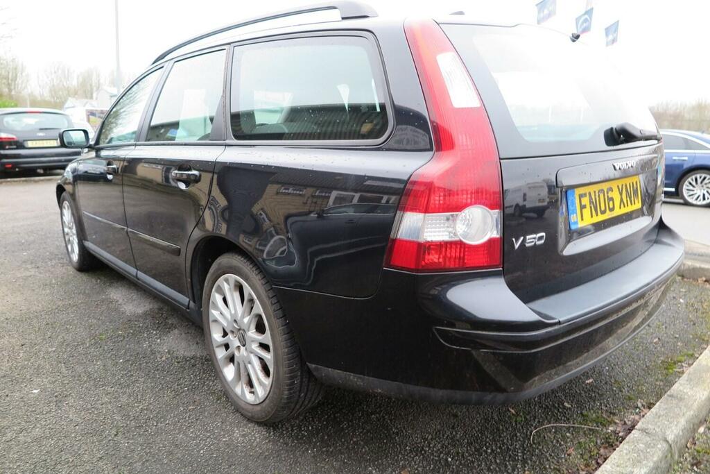 Volvo V50 1.8 Se Black #6
