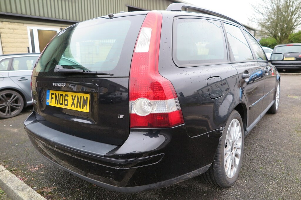 Volvo V50 1.8 Se Black #5