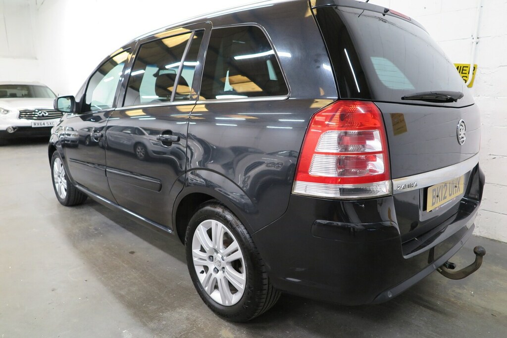Vauxhall Zafira 1.8I Design Black #6
