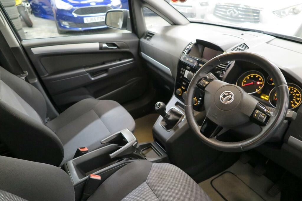 Vauxhall Zafira 1.6L Exclusiv Mpv Euro 5 113 Bh Silver #8