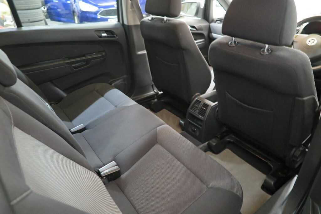 Vauxhall Zafira 1.6L Exclusiv Mpv Euro 5 113 Bh Silver #15