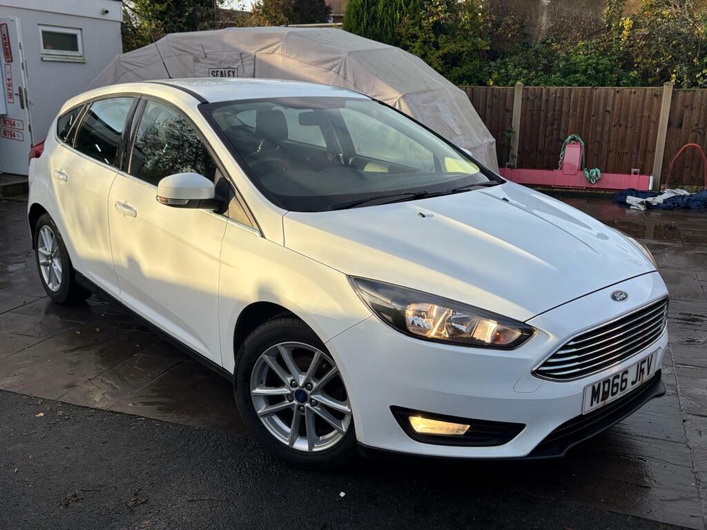 Ford Focus 1.5 Tdci Zetec Euro 6 S S White