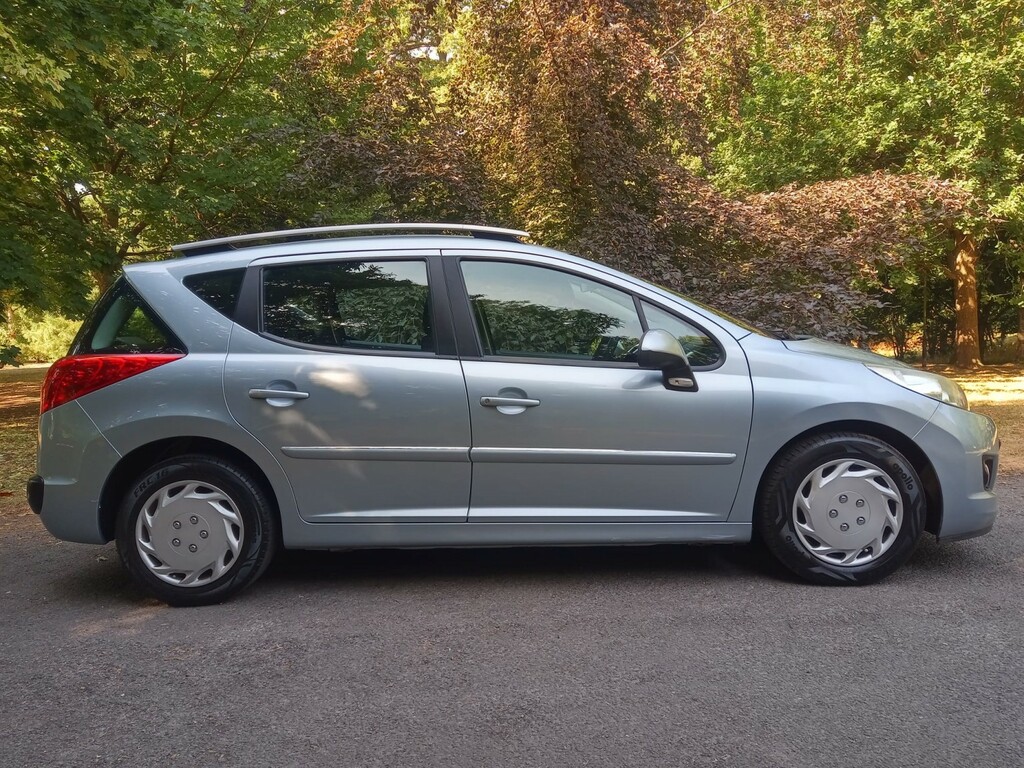 Peugeot 207 SW #7