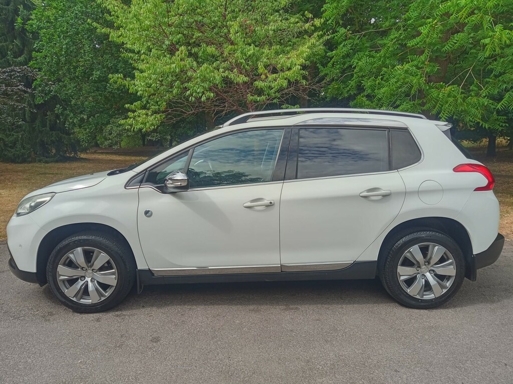 Peugeot 2008 1.2 Vti Puretech Crossway White #3
