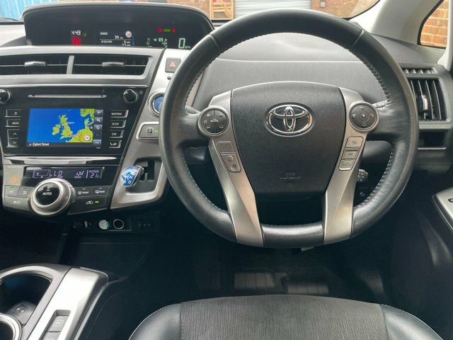 Toyota Prius+ 1.8 Vvti Business Edition Plus Cvt  #32