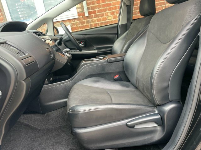Toyota Prius+ 1.8 Vvti Business Edition Plus Cvt  #22